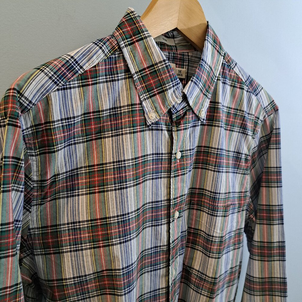 J. Crew Men's Medium Slim Fit Secret Wash Long Sleeve Button Down Style #BN127